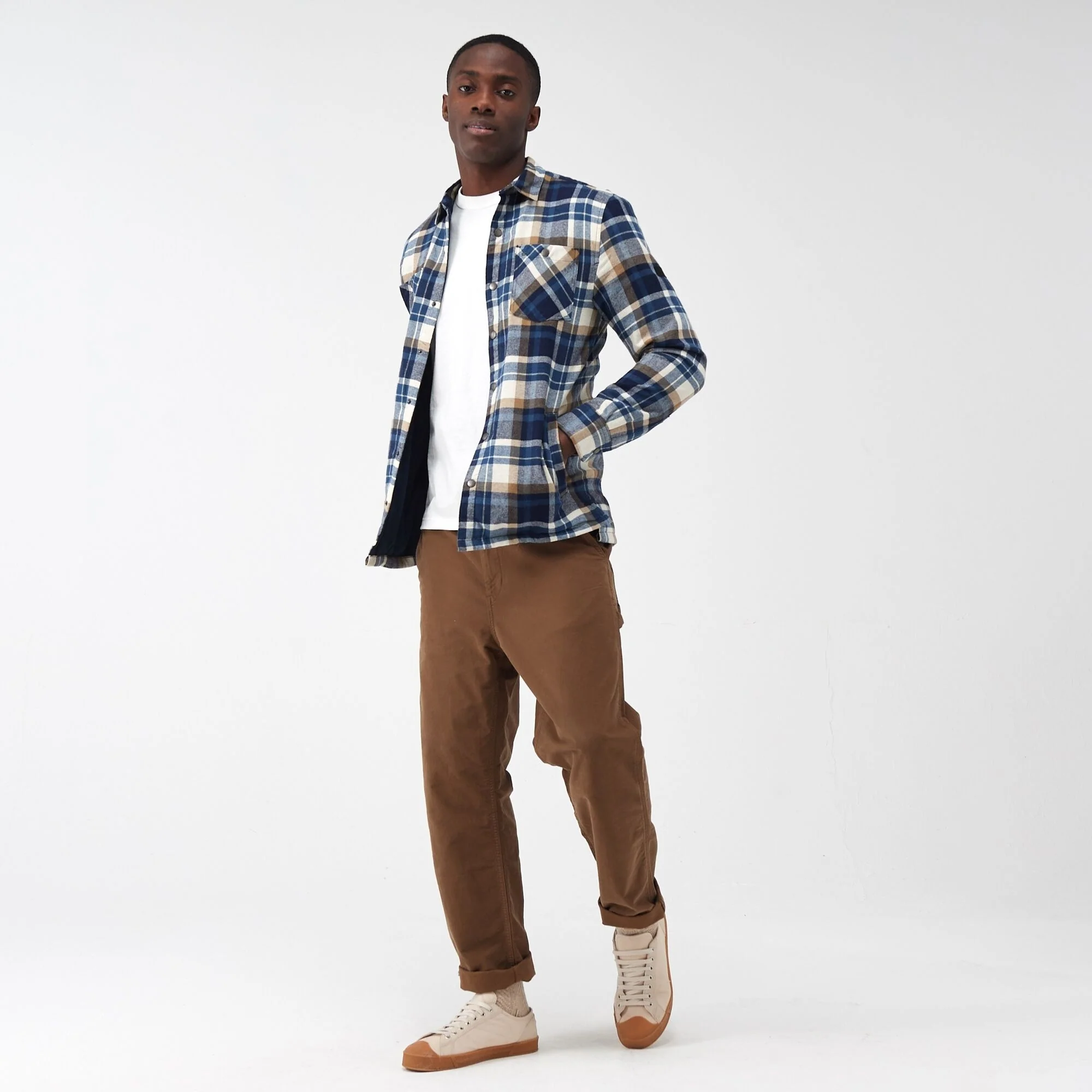 Regatta Men's AW23 Thamos Long Sleeved Checked Shirt | Navy Gold Sand Check - Image 5