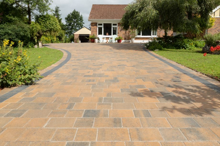 Roadstone Thomond 60mm 240/160 Mixed Harvest Blend - Image 2