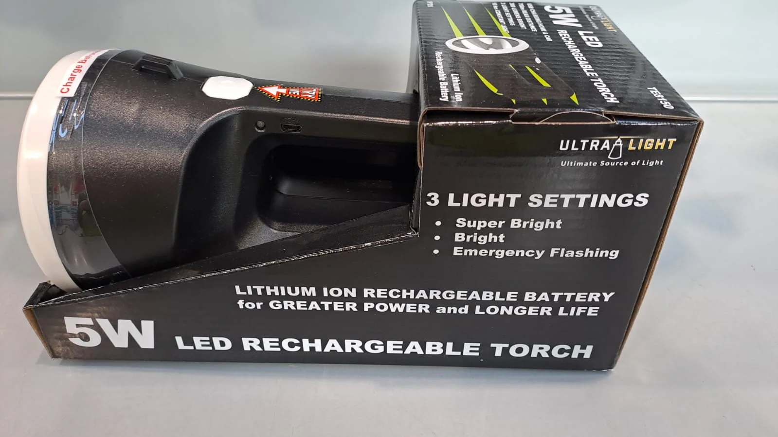 Homeline Rechargeable Torch - Image 3